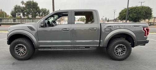 2020 Ford F-150 Raptor