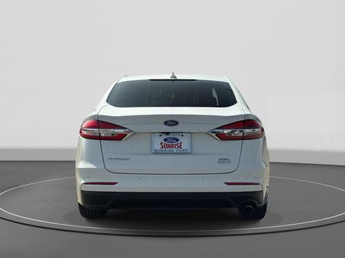 2020 Ford Fusion SEL