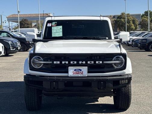 2024 Ford Bronco Outer Banks