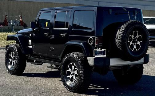 2012 Jeep Wrangler Unlimited Sahara
