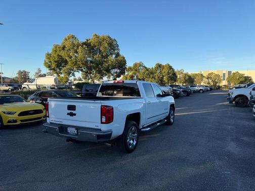 2017 Chevrolet Silverado 1500 1LZ