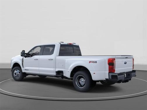 2025 Ford F-350 Lariat Super Duty