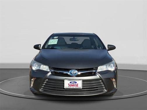 2017 Toyota Camry Hybrid XLE