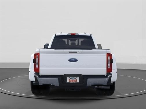 2025 Ford F-350 Lariat Super Duty