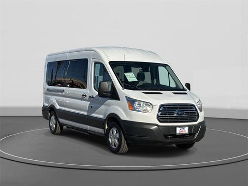 2017 Ford Transit-350 XLT