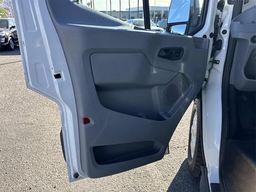 2017 Ford Transit-350 XLT