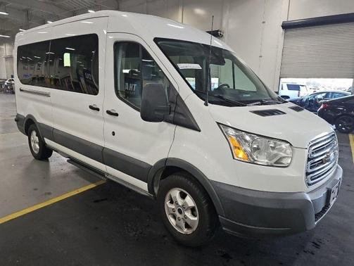 2017 Ford Transit-350 XLT