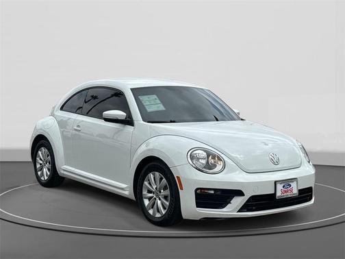 2019 Volkswagen Beetle 2.0T S