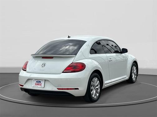 2019 Volkswagen Beetle 2.0T S
