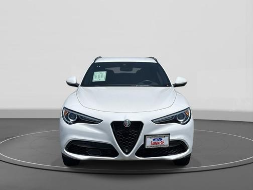 2022 Alfa Romeo Stelvio Sprint