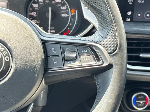 2022 Alfa Romeo Stelvio Sprint