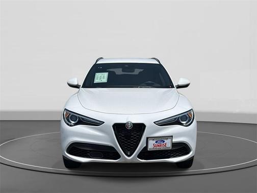 2022 Alfa Romeo Stelvio Sprint