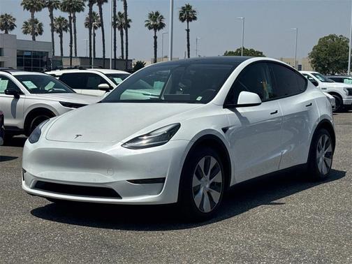 2022 Tesla Model Y Long Range