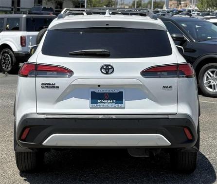 2022 Toyota Corolla Cross XLE