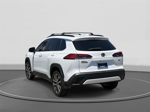 2022 Toyota Corolla Cross XLE