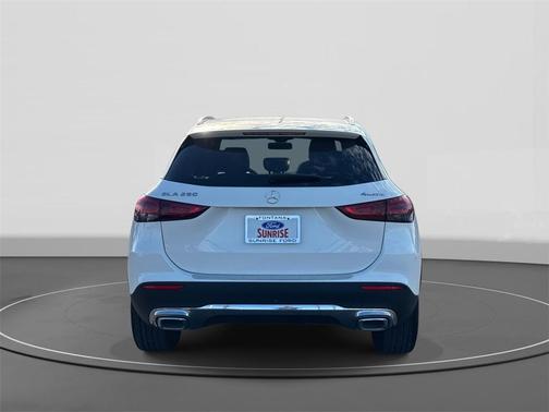 2022 Mercedes-Benz GLA 250 Base 4MATIC