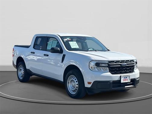 2022 Ford Maverick XL