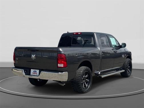 2020 RAM 1500 Classic SLT