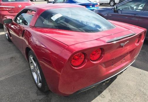 2005 Chevrolet Corvette 