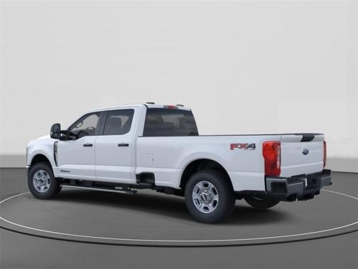 2026 Ford F-350 XLT