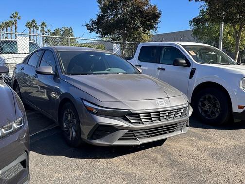 2024 Hyundai ELANTRA HEV Blue