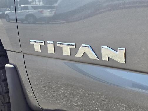 2019 Nissan Titan S