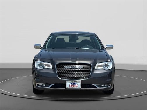 2019 Chrysler 300 Limited