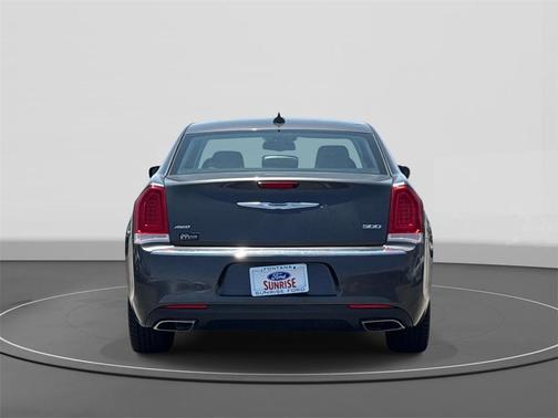 2019 Chrysler 300 Limited