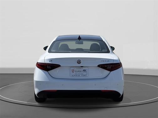 2022 Alfa Romeo Giulia Ti