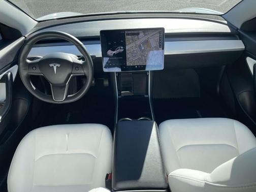 2020 Tesla Model 3 Standard