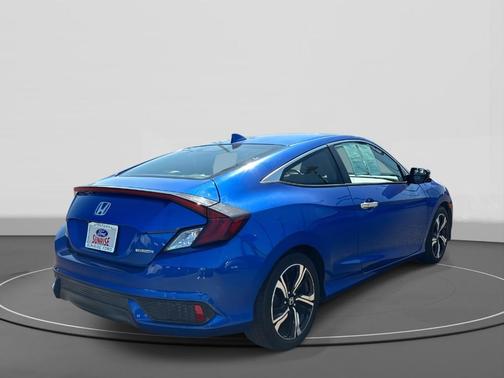 2016 Honda Civic Touring