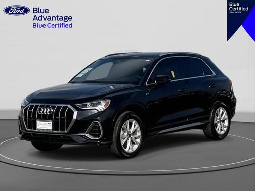 2023 Audi Q3 45 S line Premium