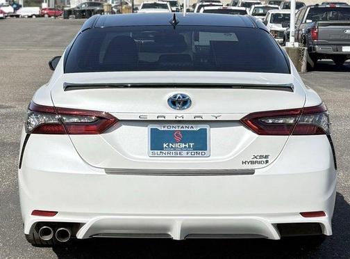 2022 Toyota Camry Hybrid XSE