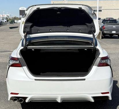 2022 Toyota Camry Hybrid XSE