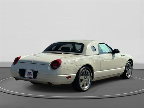 2002 Ford Thunderbird 