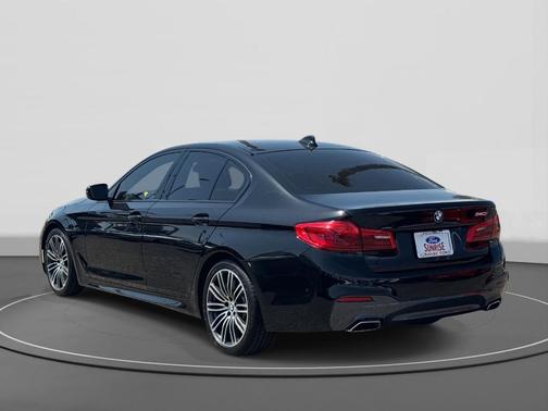 2019 BMW 540 i