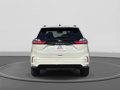 2022 Ford Edge ST Line