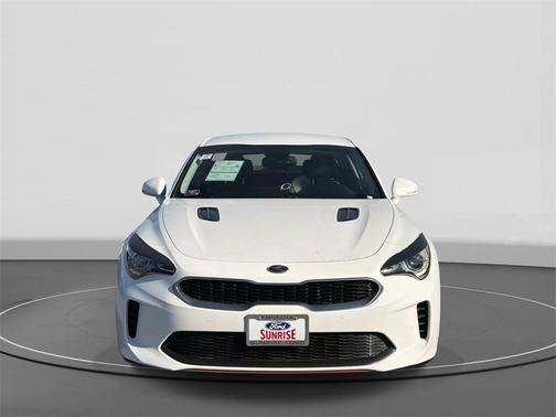 2019 Kia Stinger Base
