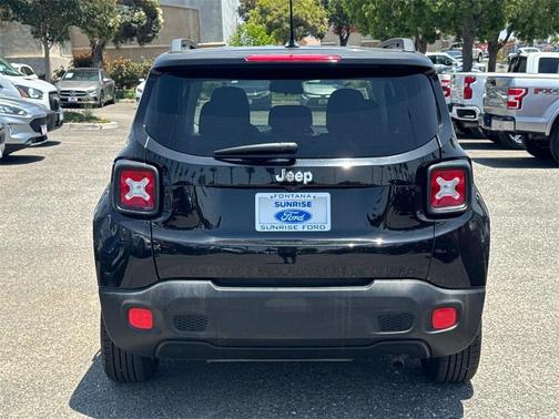 2017 Jeep Renegade Latitude