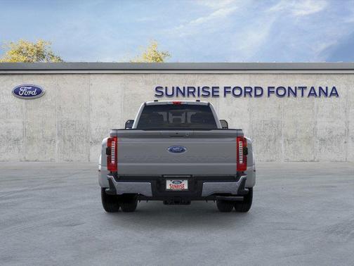 2025 Ford F-350 Lariat Super Duty