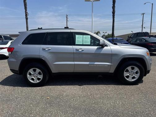 2016 Jeep Grand Cherokee Laredo