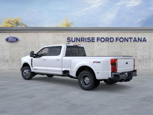 2025 Ford F-350 Lariat Super Duty