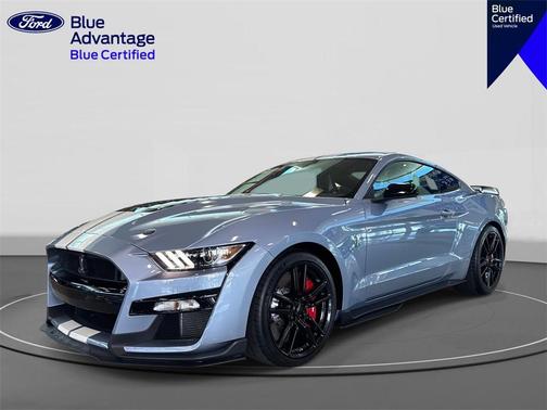 2022 Ford Shelby GT500 Base