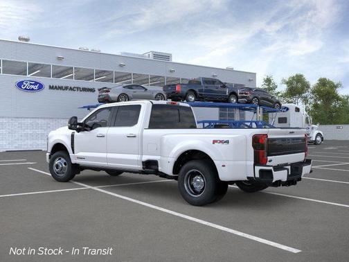 2026 Ford F-350 Platinum
