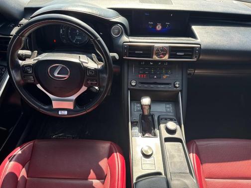 2019 Lexus IS 300 Base