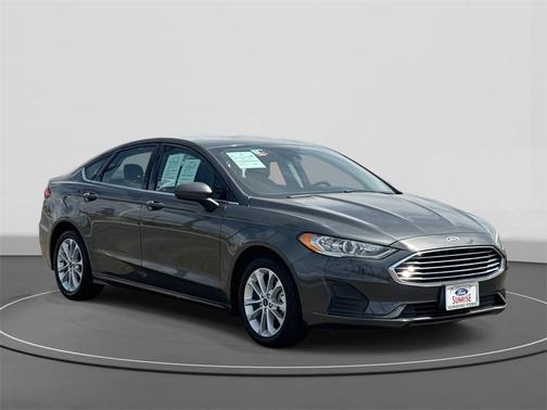 2020 Ford Fusion Hybrid SE