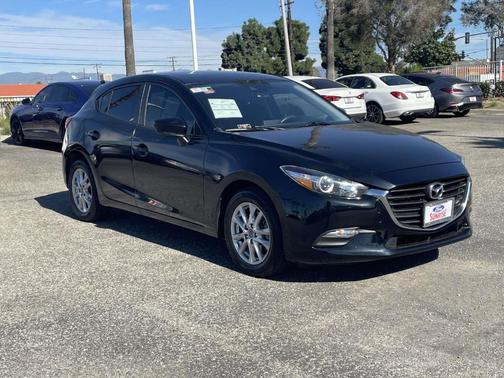 2018 Mazda Mazda3 Sport