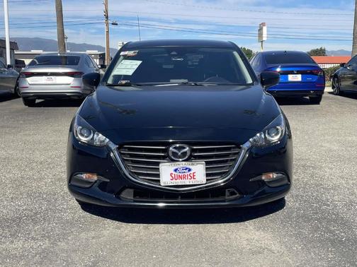 2018 Mazda Mazda3 Sport