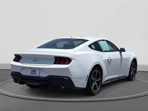 2025 Ford Mustang EcoBoost