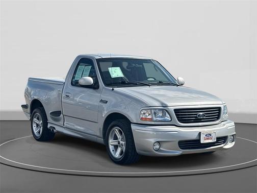 2004 Ford F-150 Heritage SVT Lightning Flareside